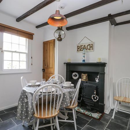 Pebble Cottage 휫비 외부 사진
